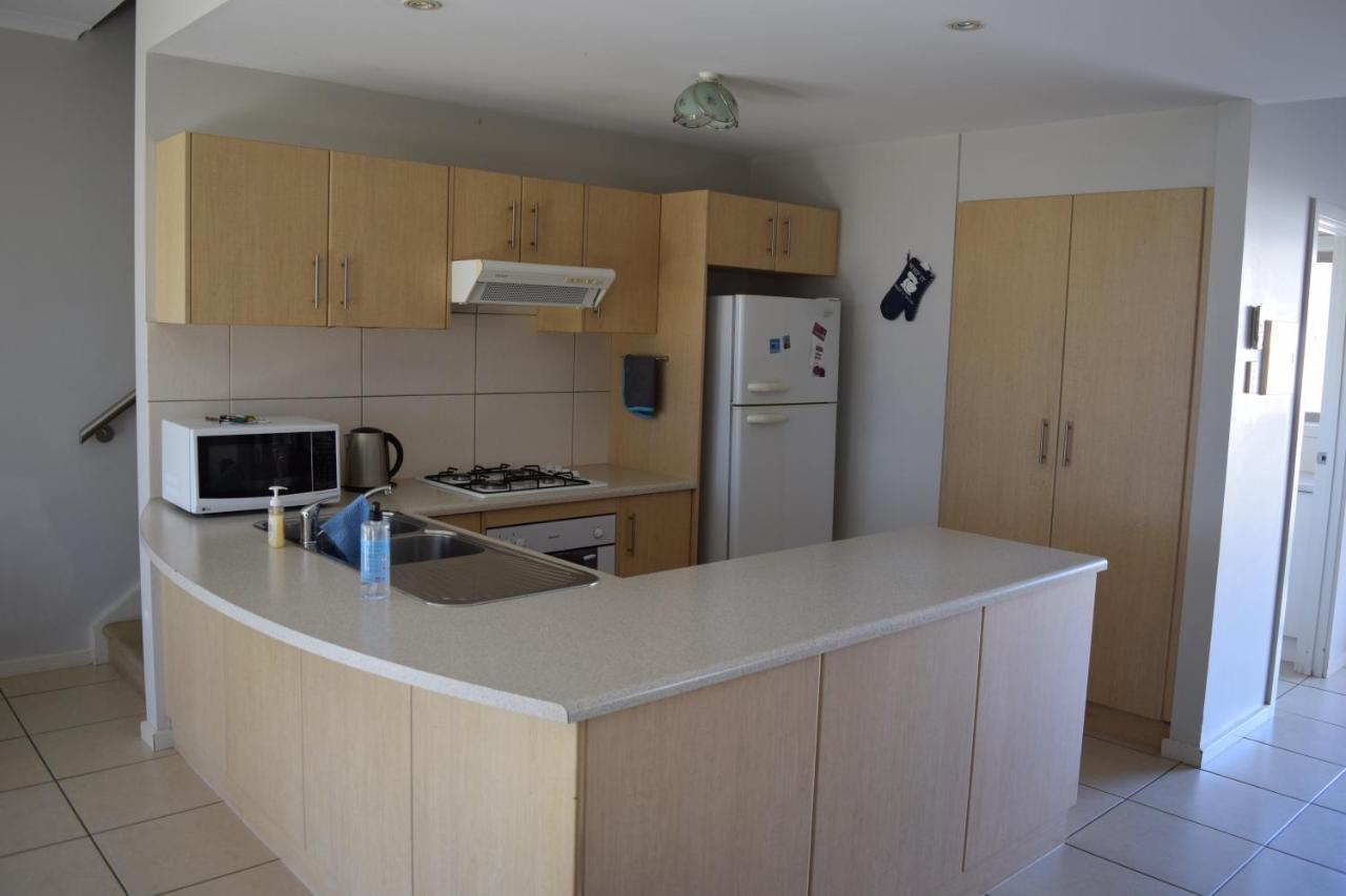 Christies Seahorse Holiday Townhouses Port Noarlunga Extérieur photo